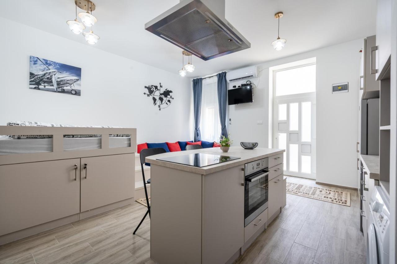 Bpr Embrody City Apartment Budapest Exteriör bild